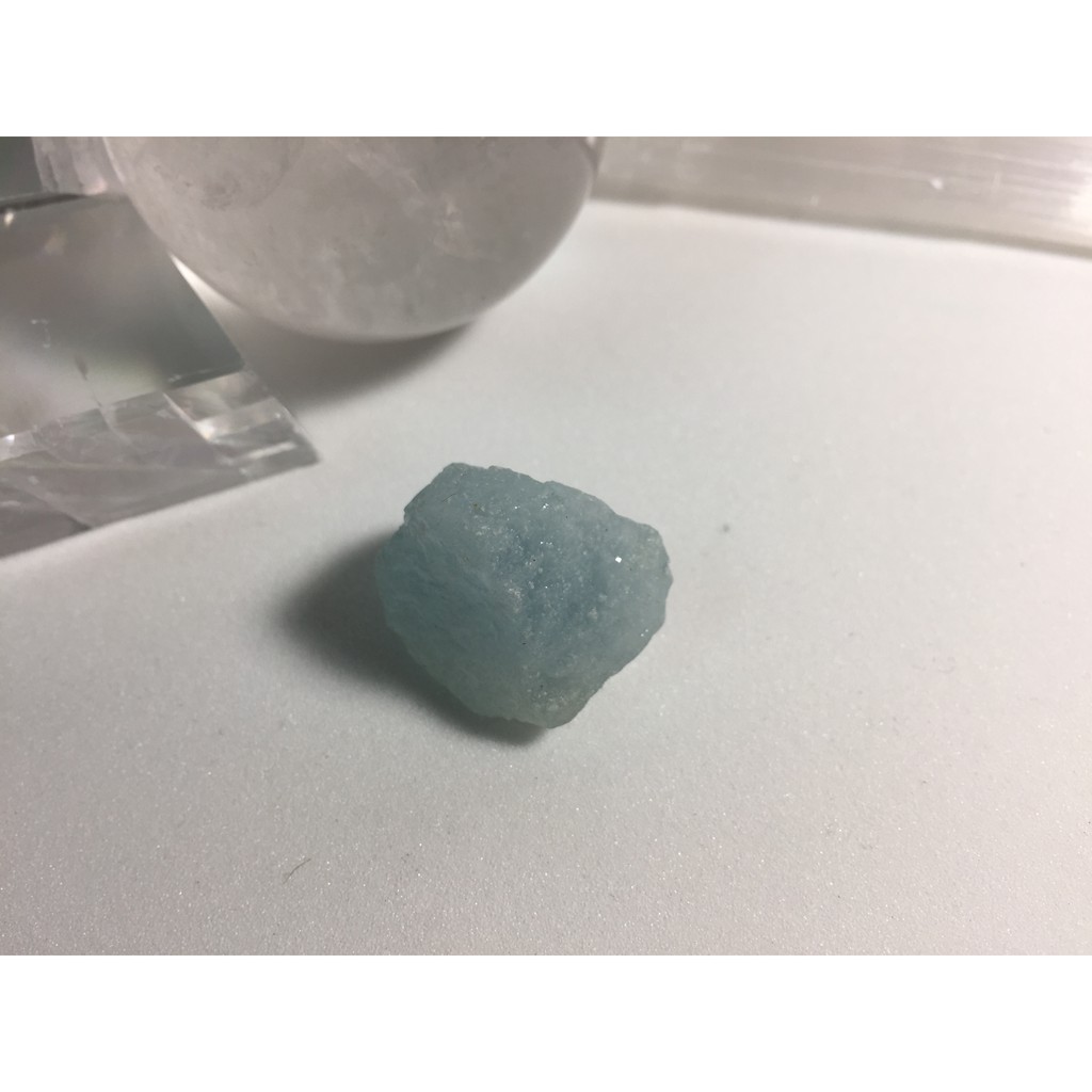 天然 海水藍寶  Sapphire 原礦 標本