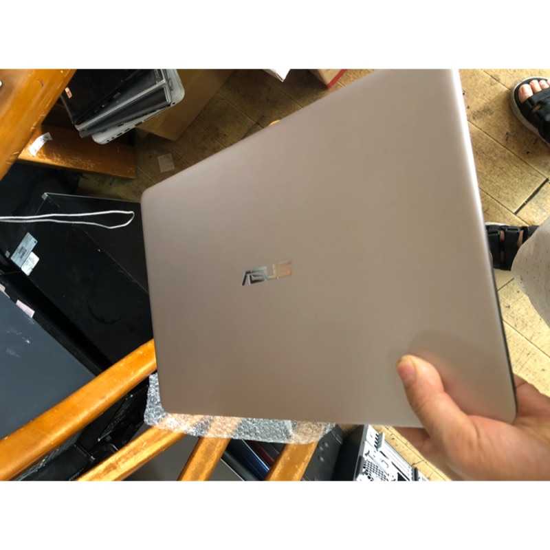 桌機王-Asus ux303l超波商務電競筆電 i5 4200u記憶體4g全新SSD120g