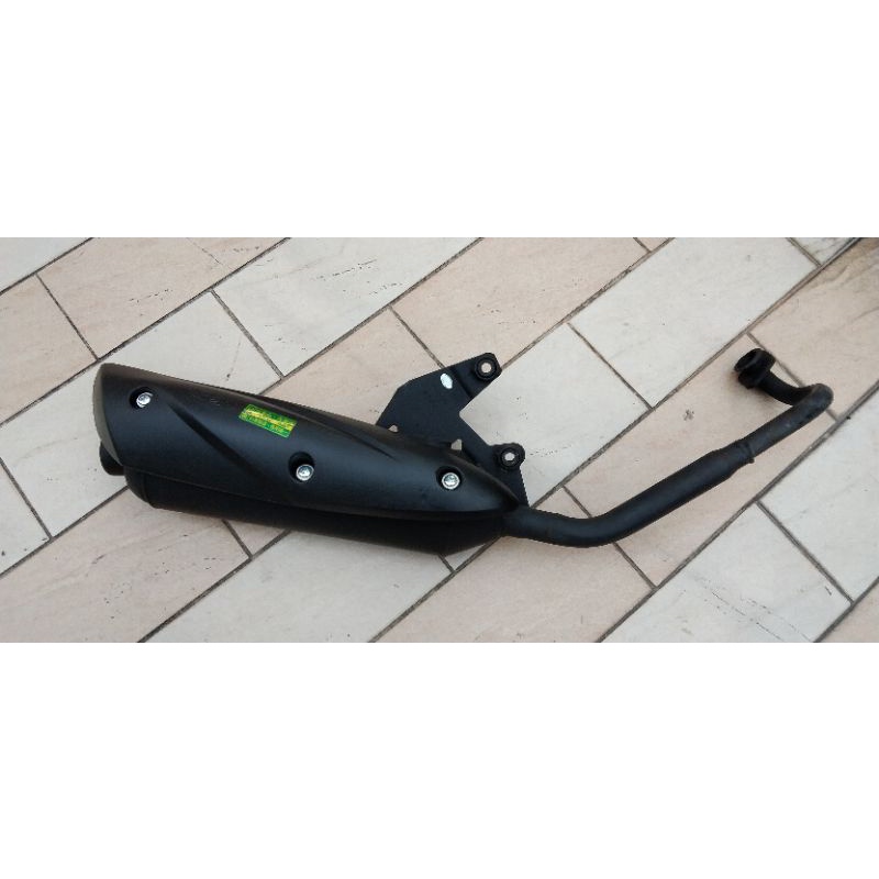 台鈴UE125TF4機車排氣管