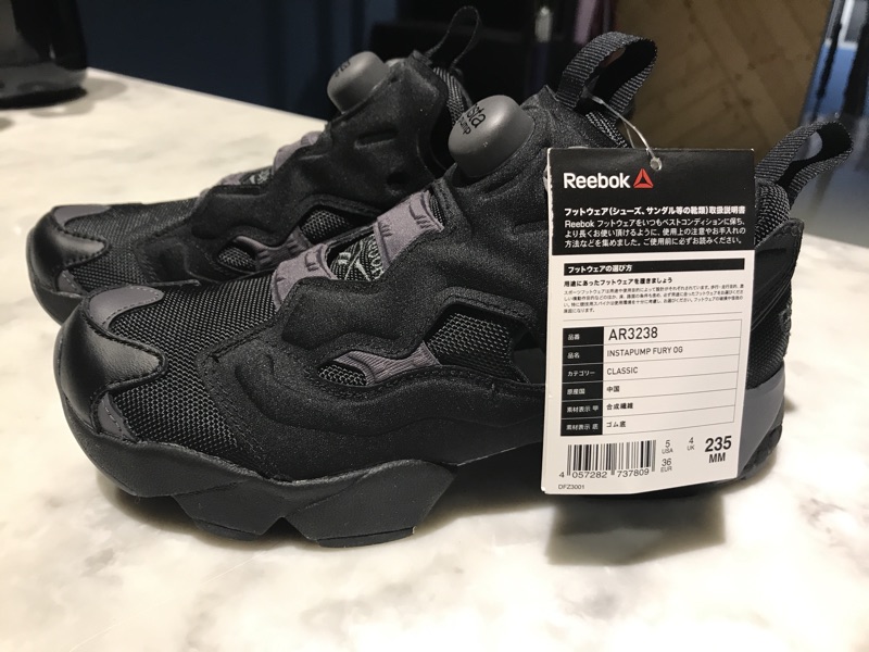 Reebok Pump 9成新無鞋墊 蝦皮購物