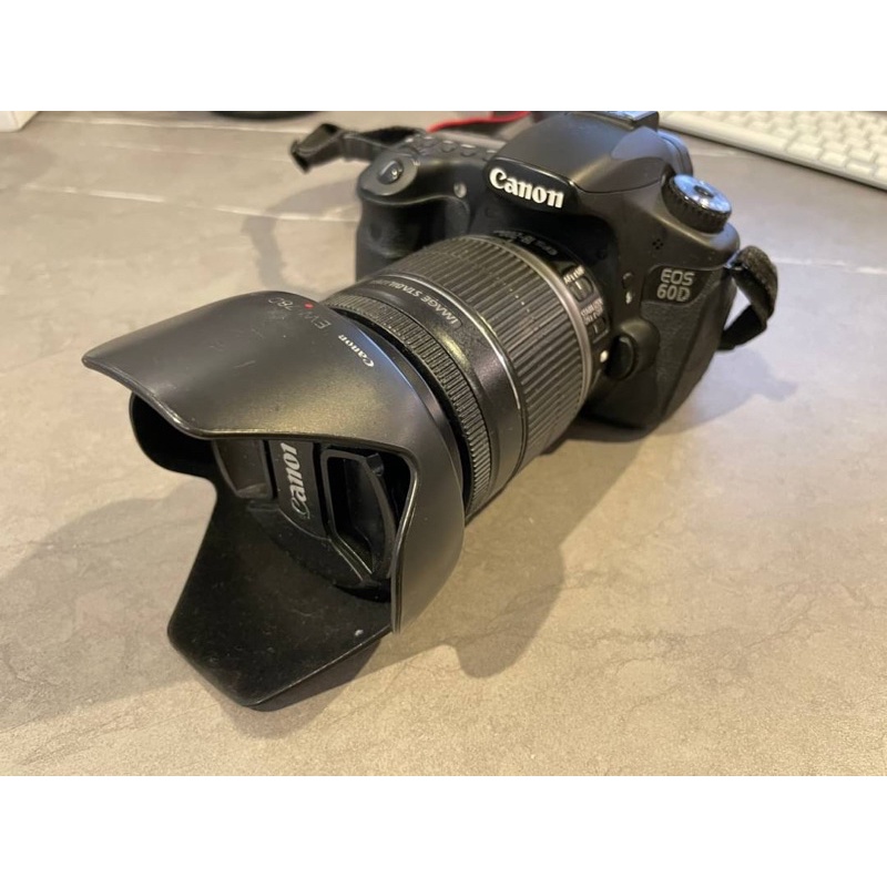 CANON 60D +18-200mm 旅遊鏡 二手 單眼 相機 附 ew78d遮光罩
