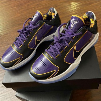 kobe v protro 5x champ