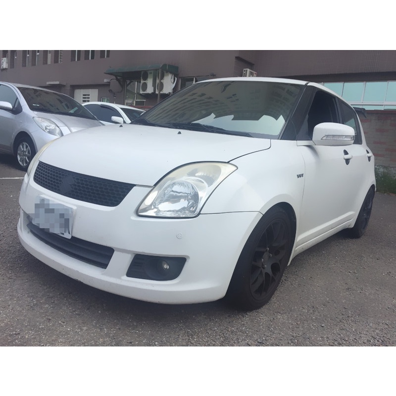 FB:硬硬的車庫!鈴木 SUZUKI SWIFT 1.5 白 07年 中古車 改裝 二手車 強力過件