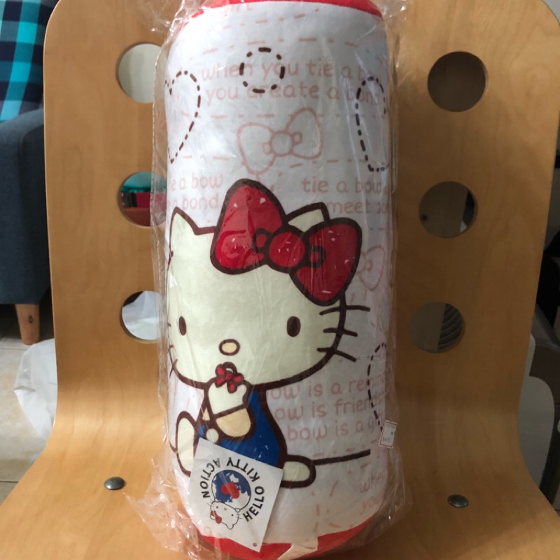 三麗鷗 Sanrio 凱蒂貓 kitty 抱枕 枕頭 靠枕