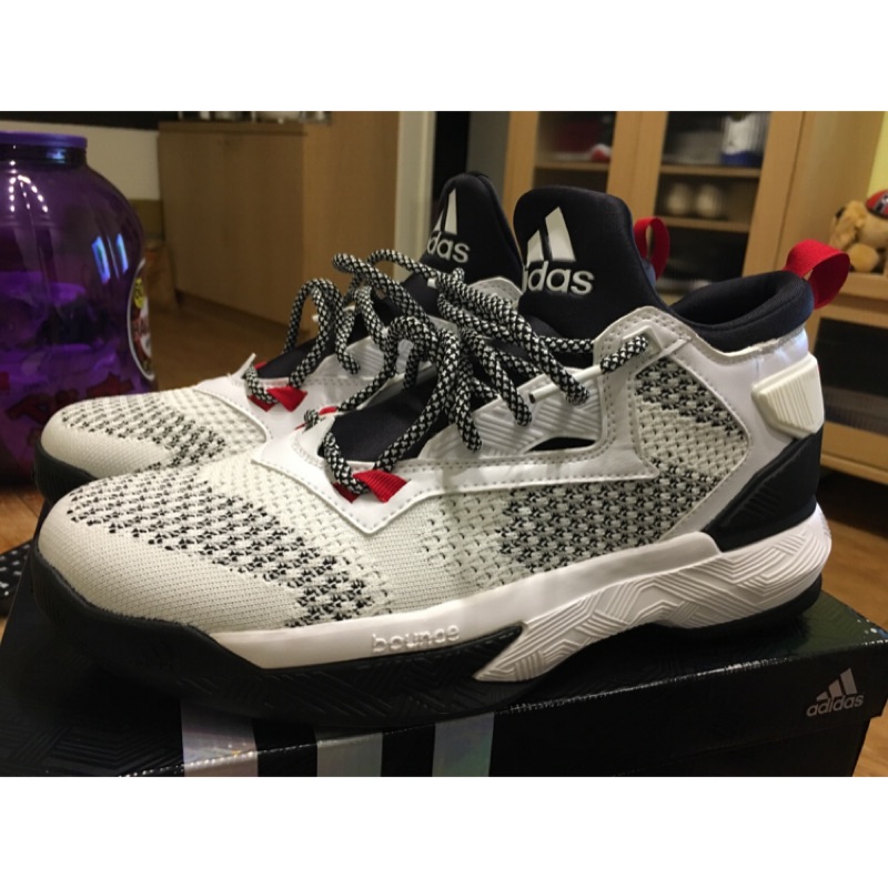 D Lillard 2 us8.5