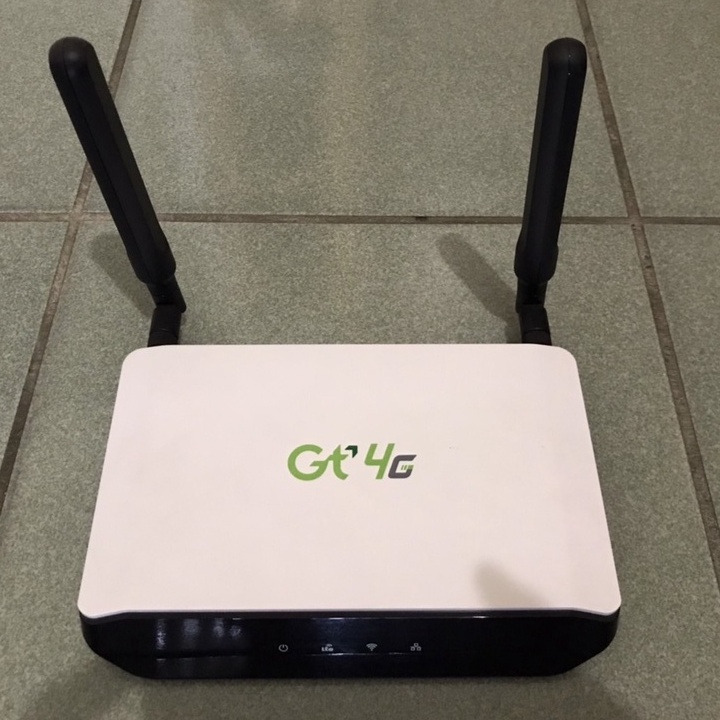 亞太 GT MR-100 4G 無線路由器 WIFI sim