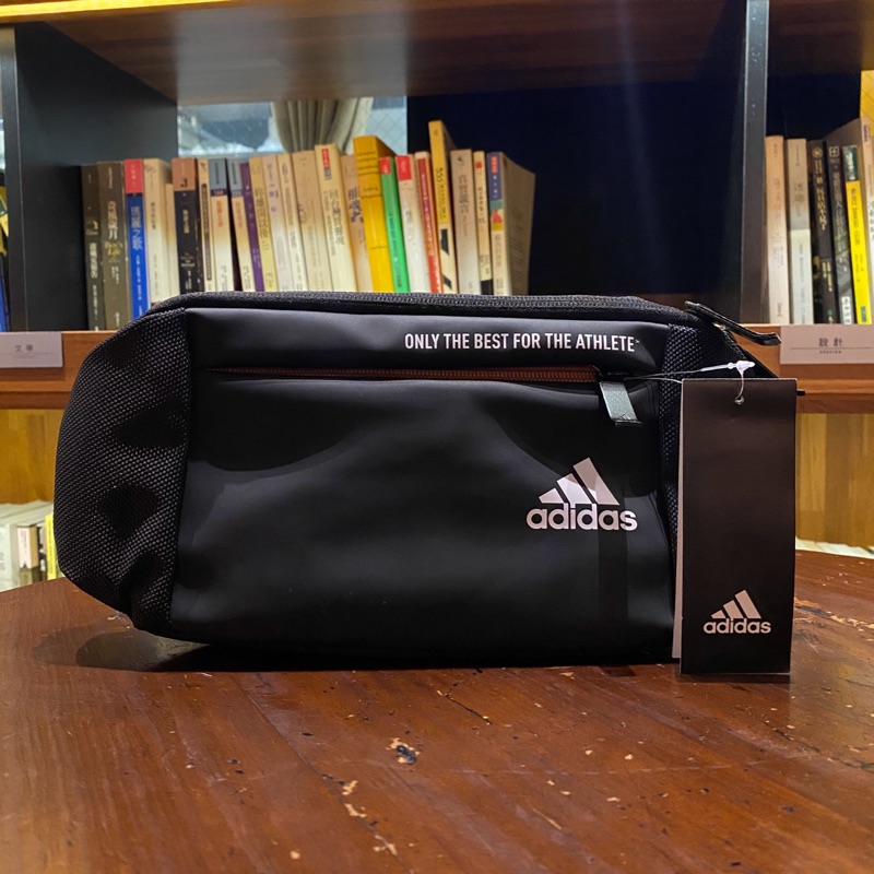 Adidas  愛迪達 肩背包 小包 霹靂包 Bag 全新 FI7638