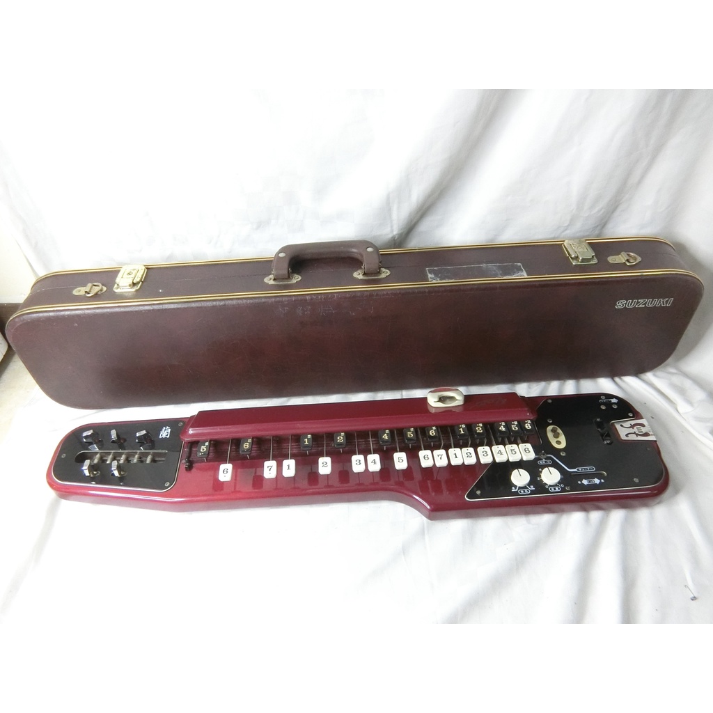 xx 二手SUZUKI Ran 蘭 電子式 大正琴 中山琴 / 無弦