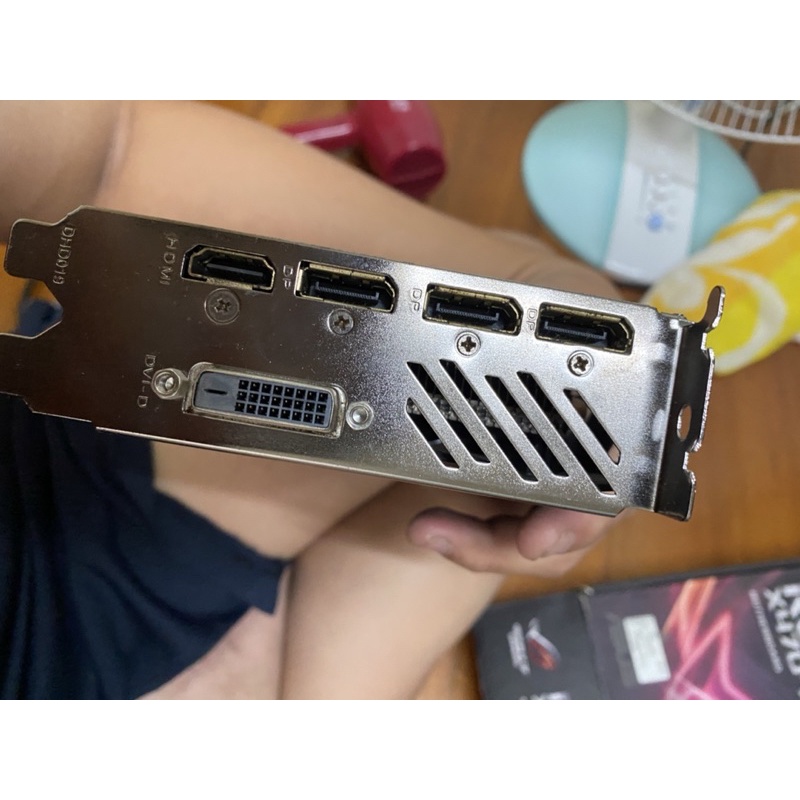 技嘉RX570 4g 壞卡