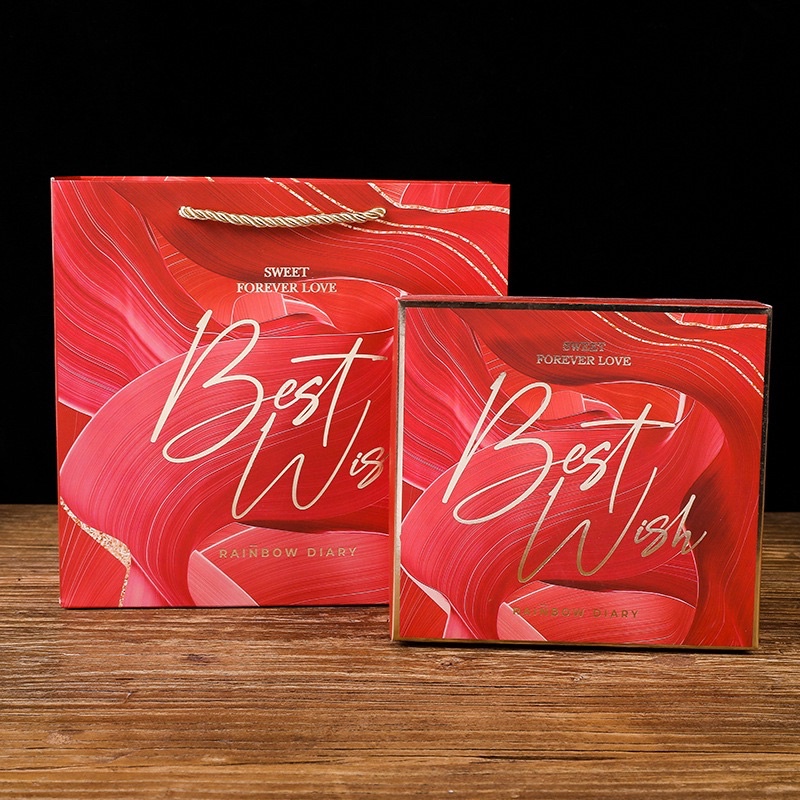 「現貨」Best Wish紅色燙金禮盒/包裝盒/禮品盒/禮物盒/紙盒/燙金盒/烘培盒/喜餅盒