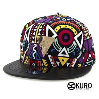 KURO-SHOP潮流新風格-普普風圖案、黑色帽沿 金色三角牌 棒球帽 板帽