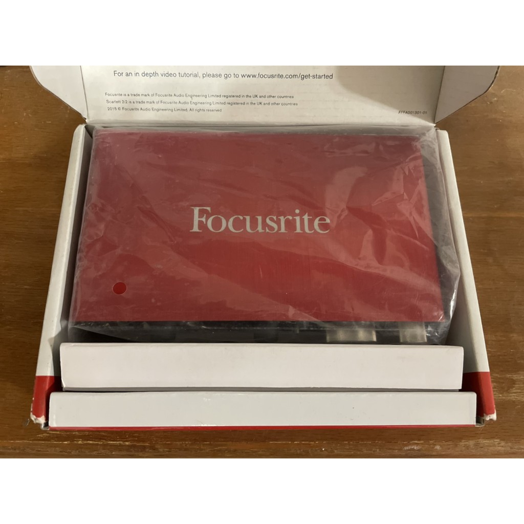 二手 Focusrite Scarlett 2i2 2rd 2Gen 錄音介面