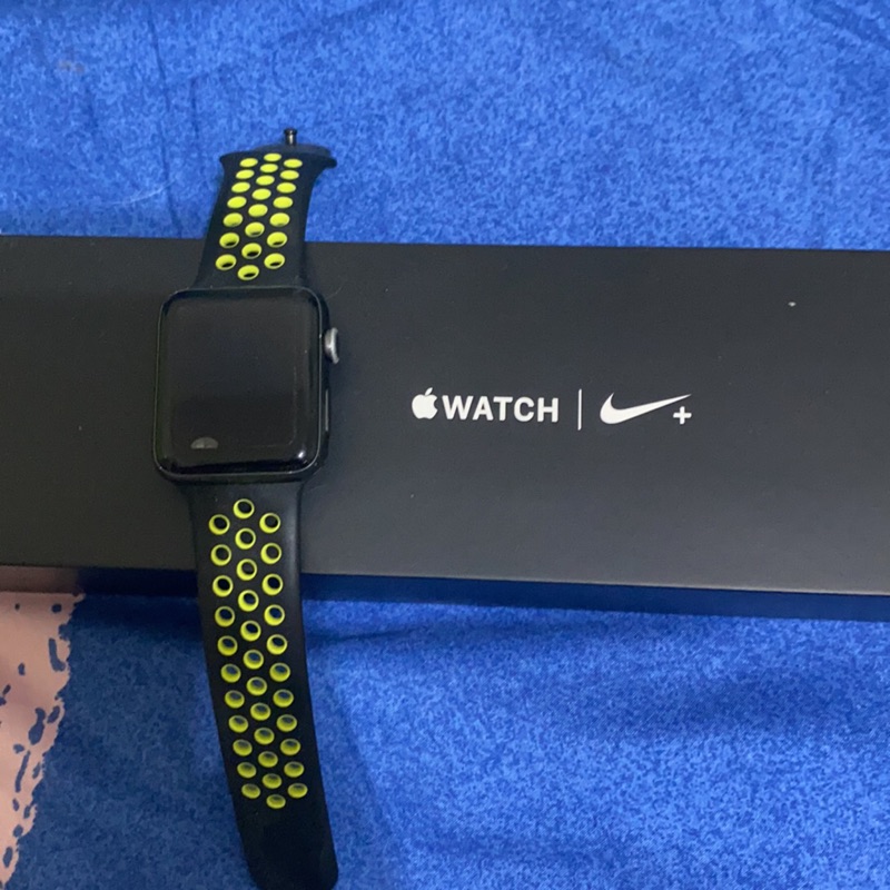 Apple watch s2 nike+ 42mm