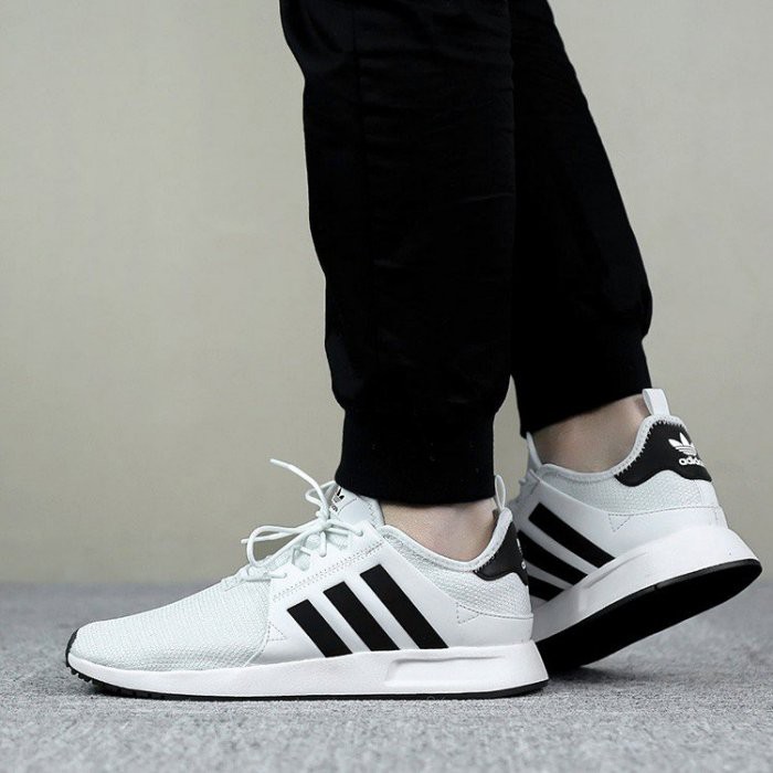 cq2406 adidas