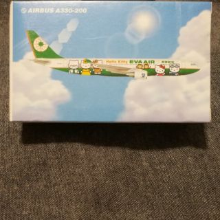 長榮航空AIRBUS A330-200Hello Kitty撲克牌