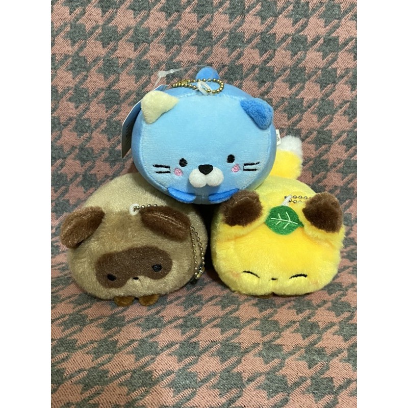 日本帶回 正版mocchi 小狸貓和小狐狸 玩偶 娃娃 狸貓與狐狸 狐與狸 タヌキとキツネ 貓咪 日系 趴姿吊飾