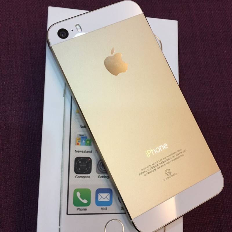 iPhone5S 金色16G 外觀漂亮 盒裝配件齊全 只賣6600不議價