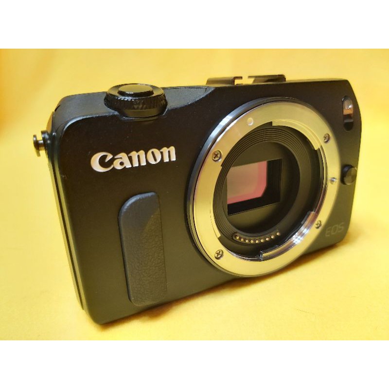 二手微單眼相機/Canon  EOS M/單機身/少用近全新