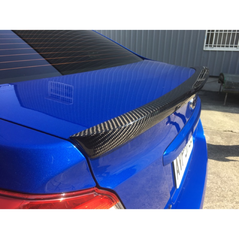 2015-18 Subaru wrx STI 碳纖維 尾翼 原廠型