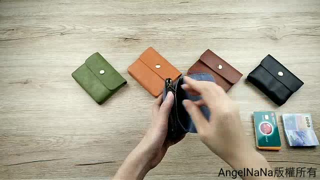 【AngelNaNa】真皮零錢包-簡約復古風植鞣皮頭層牛皮多功能收納包短夾 (SMA0232)
