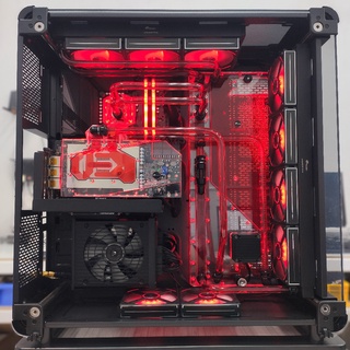 特調血腥瑪麗水冷TT Core P8 TG🩸Intel I7-12700KF、16G、 RTX 3090 #熊狂主機