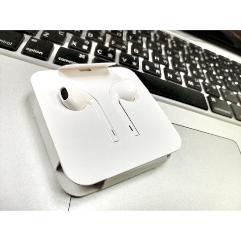 【 全新】原廠耳機 EarPods 🎧具備 Lightning 連接器/📢蘋果所有型號皆可使用: :