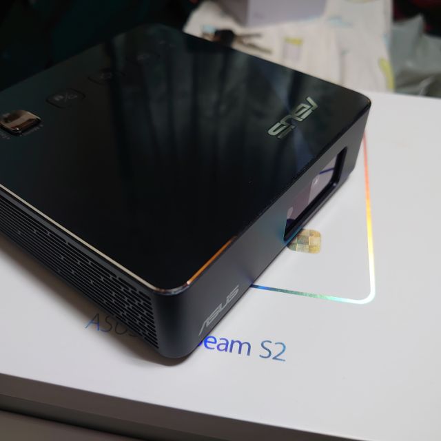 Asus Zenbeam S2 微型投影機