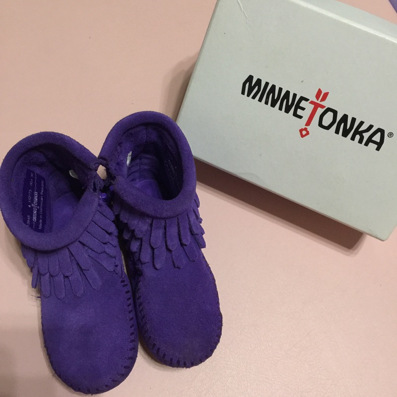 Minnetonka 紫色雙層流蘇麂皮莫卡辛 嬰兒短靴