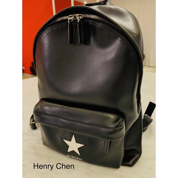 Givenchy Medium Star Backpack 紀梵希皮革後背包