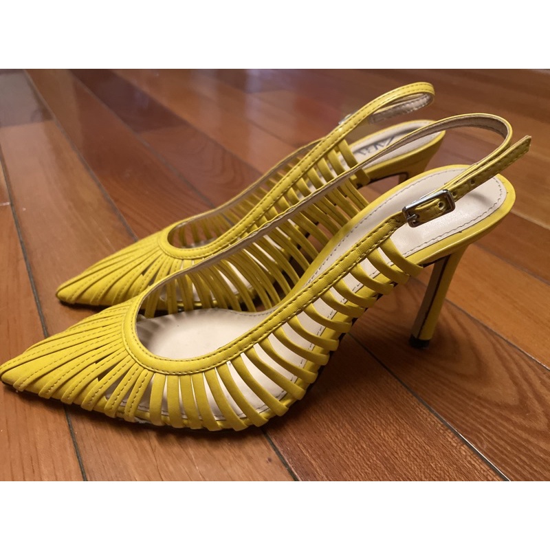 二手ZARA 黃色鏤空性感細根高跟鞋 36-37號 原價2490