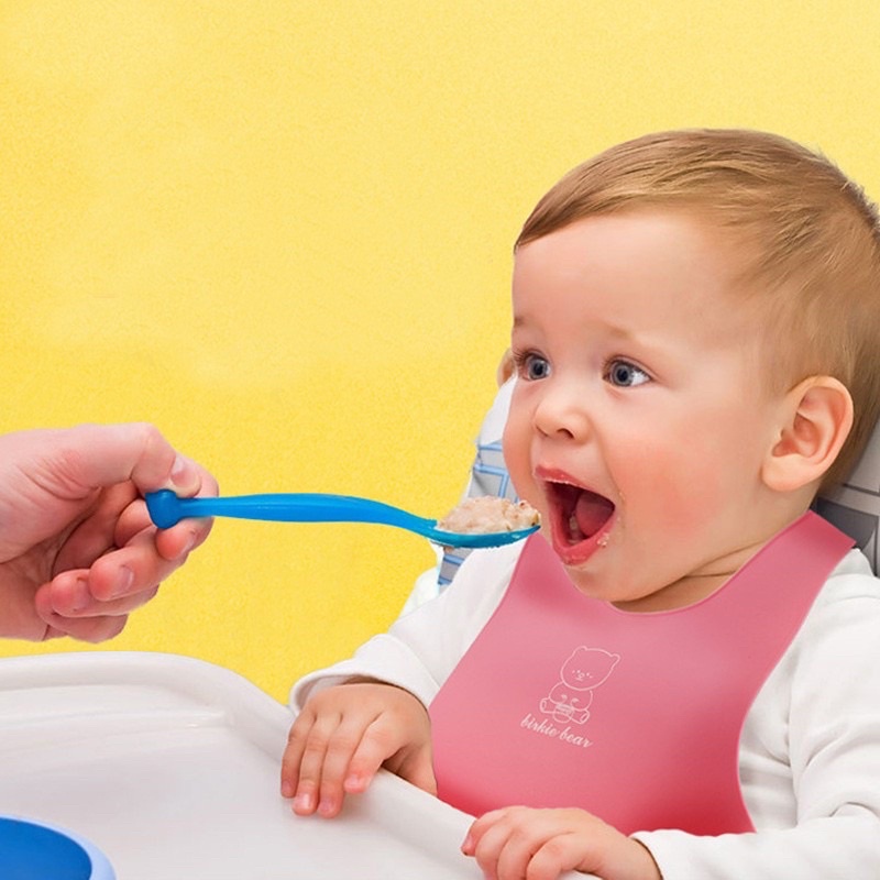 寶寶學吃飯必備 食品級軟矽膠防油防水圍兜 防油防水