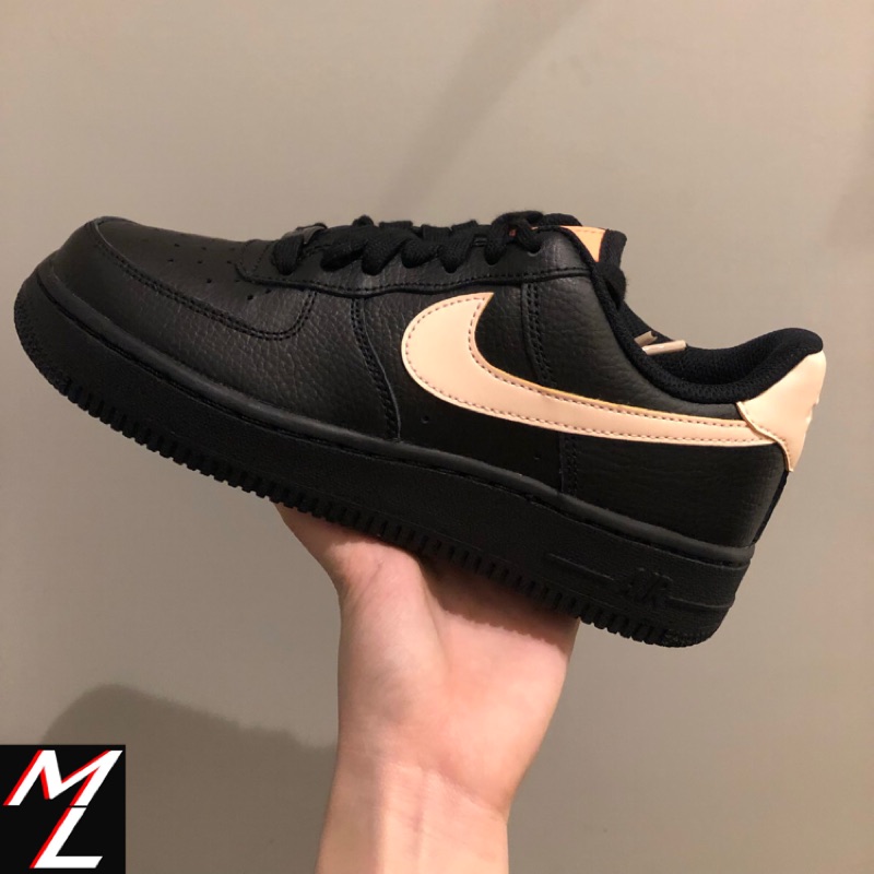 nike air force 1 07 le