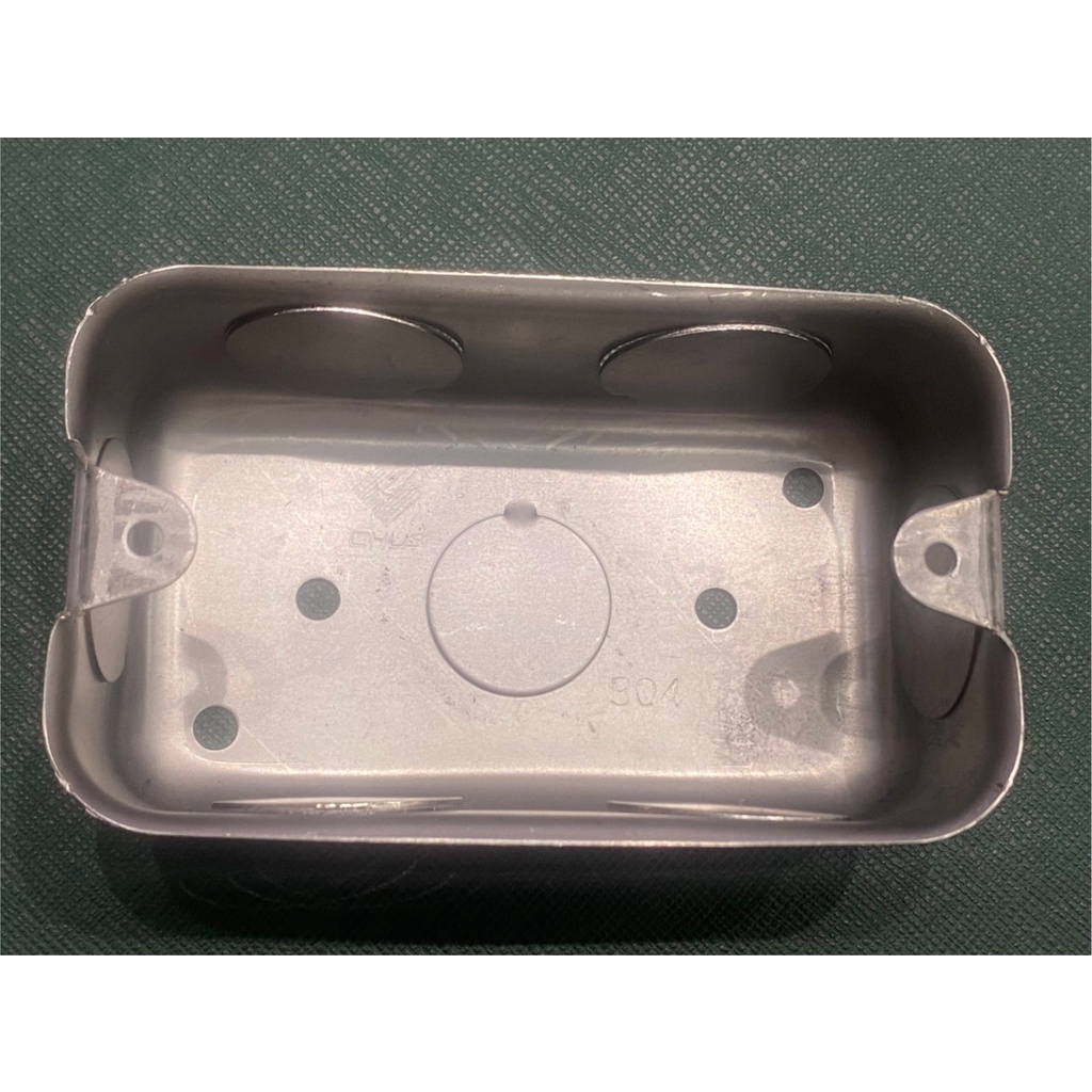 一連白鐵BOX 4分孔 預埋盒 開關盒1P 埋入式配線盒 一聯壁內接線盒 牆內開關盒 一連出線盒 BOX | 蝦皮購物