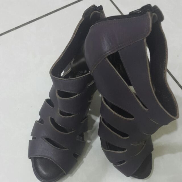 降價 紫色高跟羅馬涼鞋23.5號