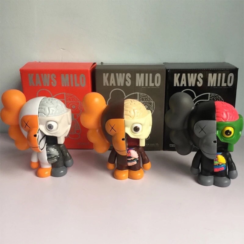 OriginalFake KAWS MILO x BAPE 半解剖玩偶KAWS公仔黑色 19cm