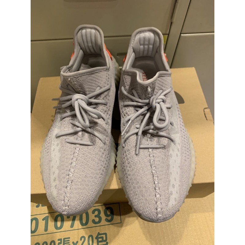 YEEZY BOOST 350 v2 尾燈歐限“TAIL LIGHT”