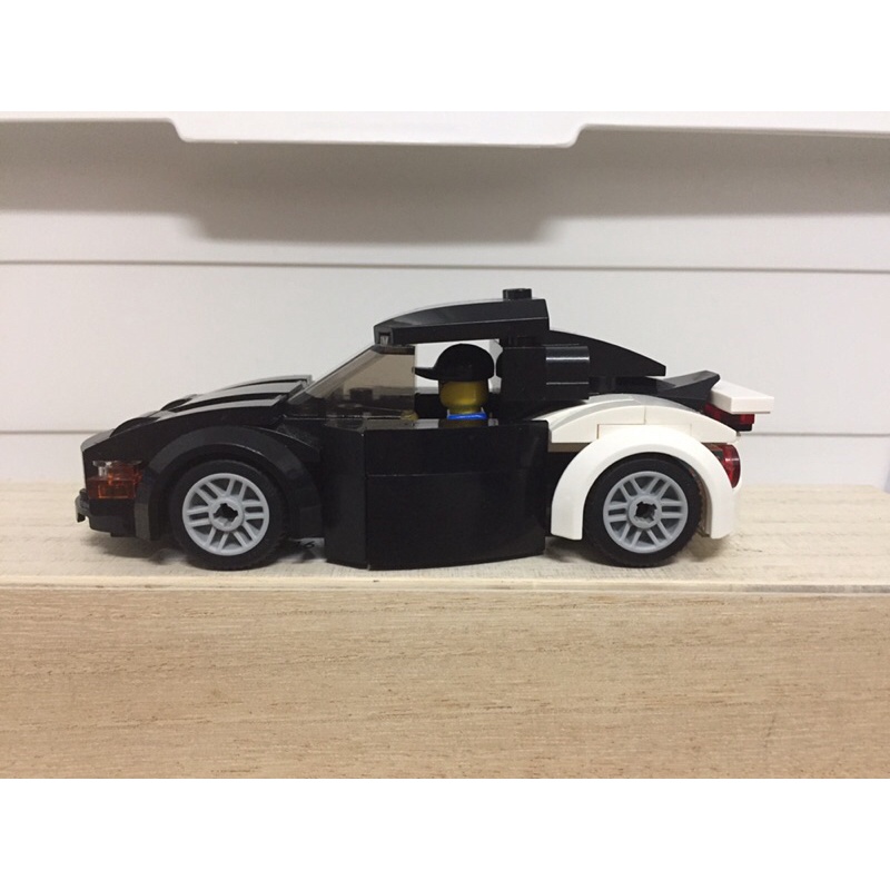 LEGO 樂高 MOC 自組黑白小跑車 正版樂高二手磚 不含人偶