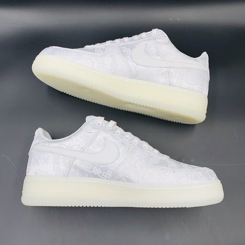 Nike Air Force 1白絲綢 Ptt與dcard推薦網拍商品 2021年12月 飛比價格