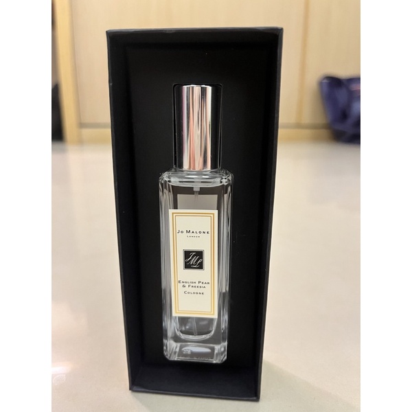 Jo malone 英國梨與小蒼蘭 English Pear &amp; Freesia