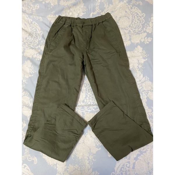 uniqlo kids彈性保暖輕便長褲(軍綠）