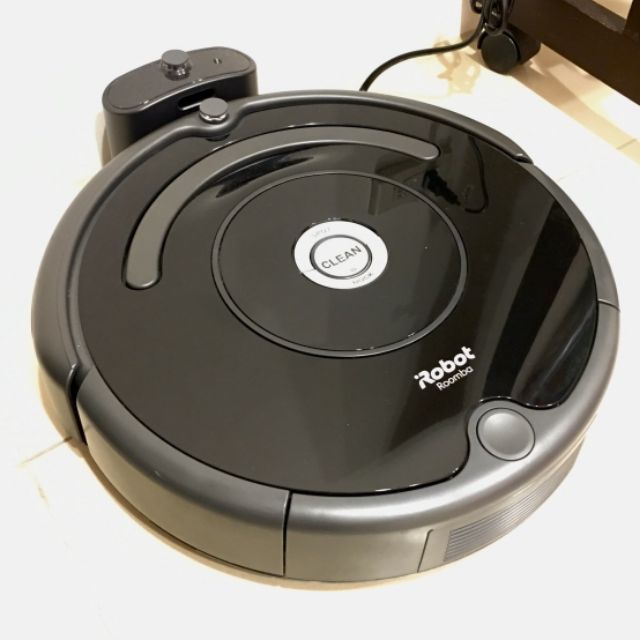 iRobot Roomba 670