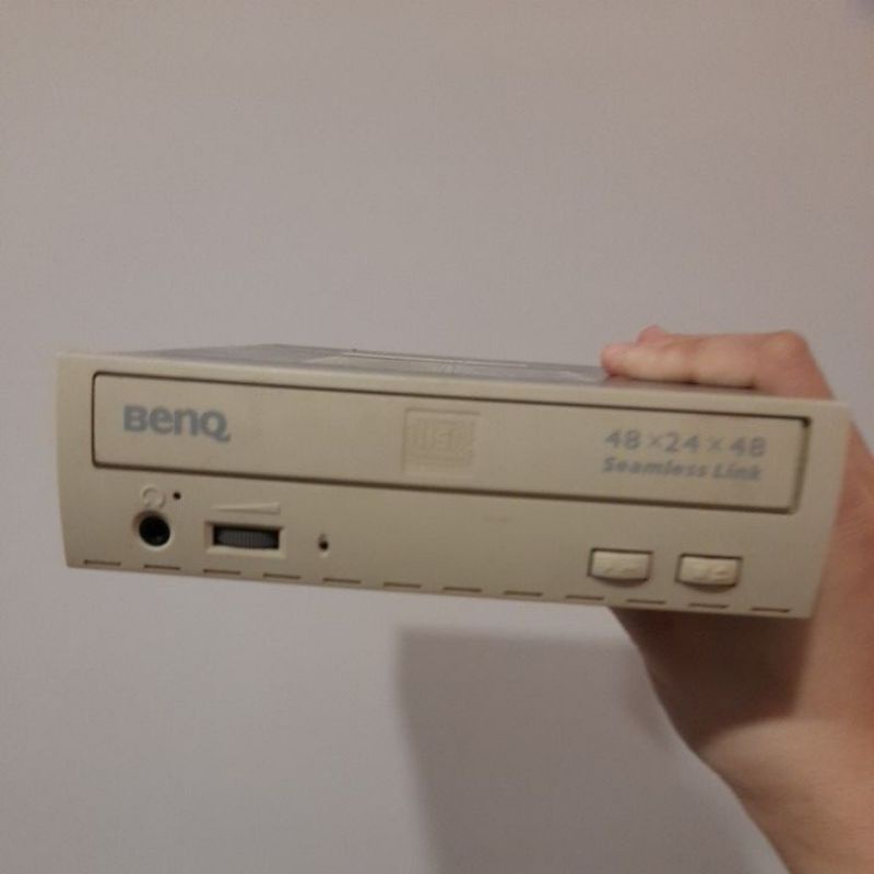 BENQ燒錄機  二手當零件機賣