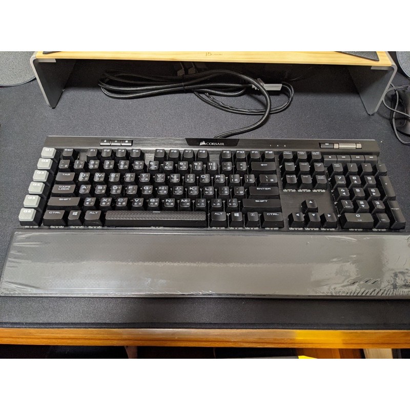 海盜船 茶軸 Corsair Gaming K95 RGB PLATINUM 機械鍵盤