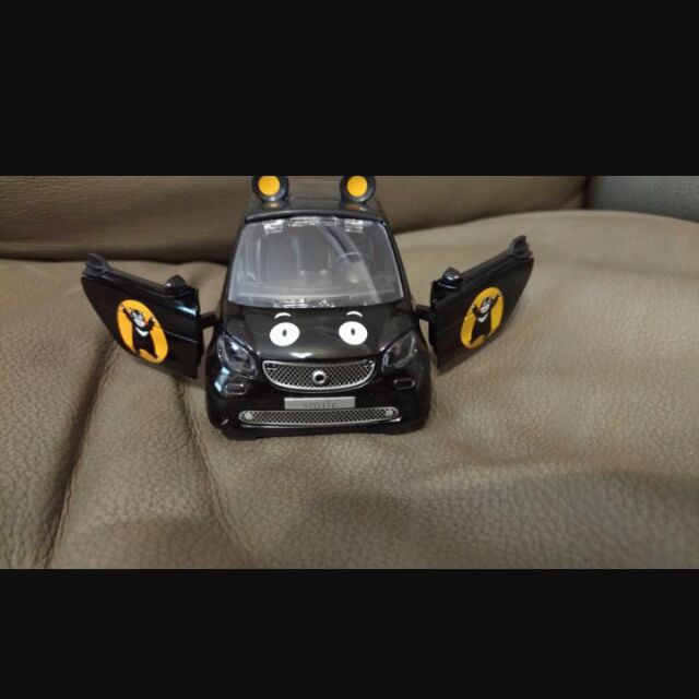 小黑熊合金迴力車 ST安全玩具-無聲光版系列---超酷彩繪-可開門迴力合金車--