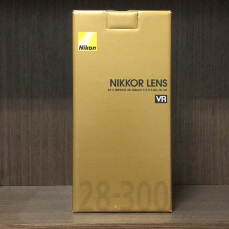 Nikon AF-S NIKKOR 28-300mm F3.5-5.6 ED VR鏡頭(二手平輸)