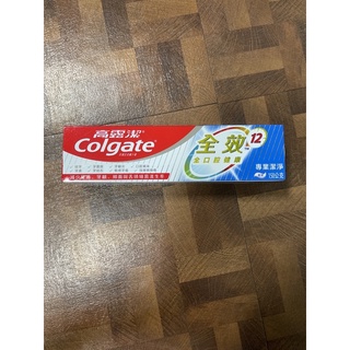 【滿100元出貨】高露潔全效牙膏 專業潔淨 150g (膏狀)
