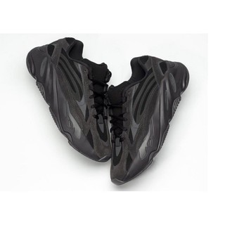 adidas yeezy boost 700 black