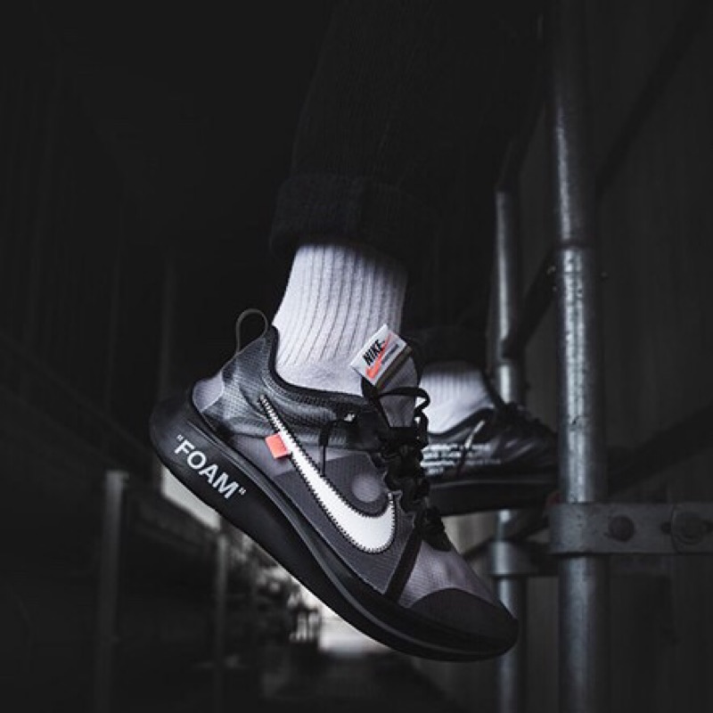 nike off white zoom fly white