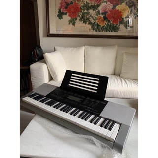 CASIO CTK-4200卡西歐高級電子琴 (原價8990元優惠5000元）有含樂譜架、變壓器、腳架不含螺絲