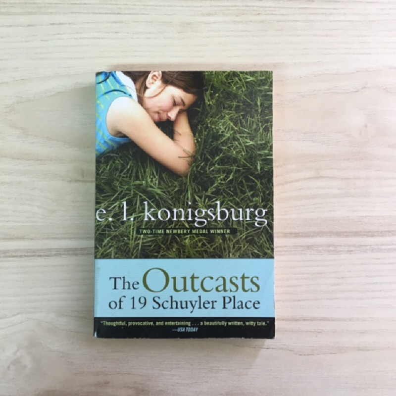 The Outcasts Of 19 Schuyler Place E L Konigsburg 二手 蝦皮購物